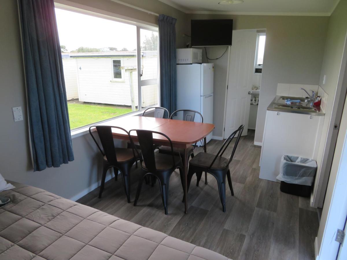 Whanganui Seaside Holiday Park Esterno foto